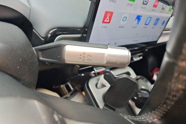 Used AION Y 2023 Plus 610 Enjoyment Edition Ternary Lithium Gear Lever