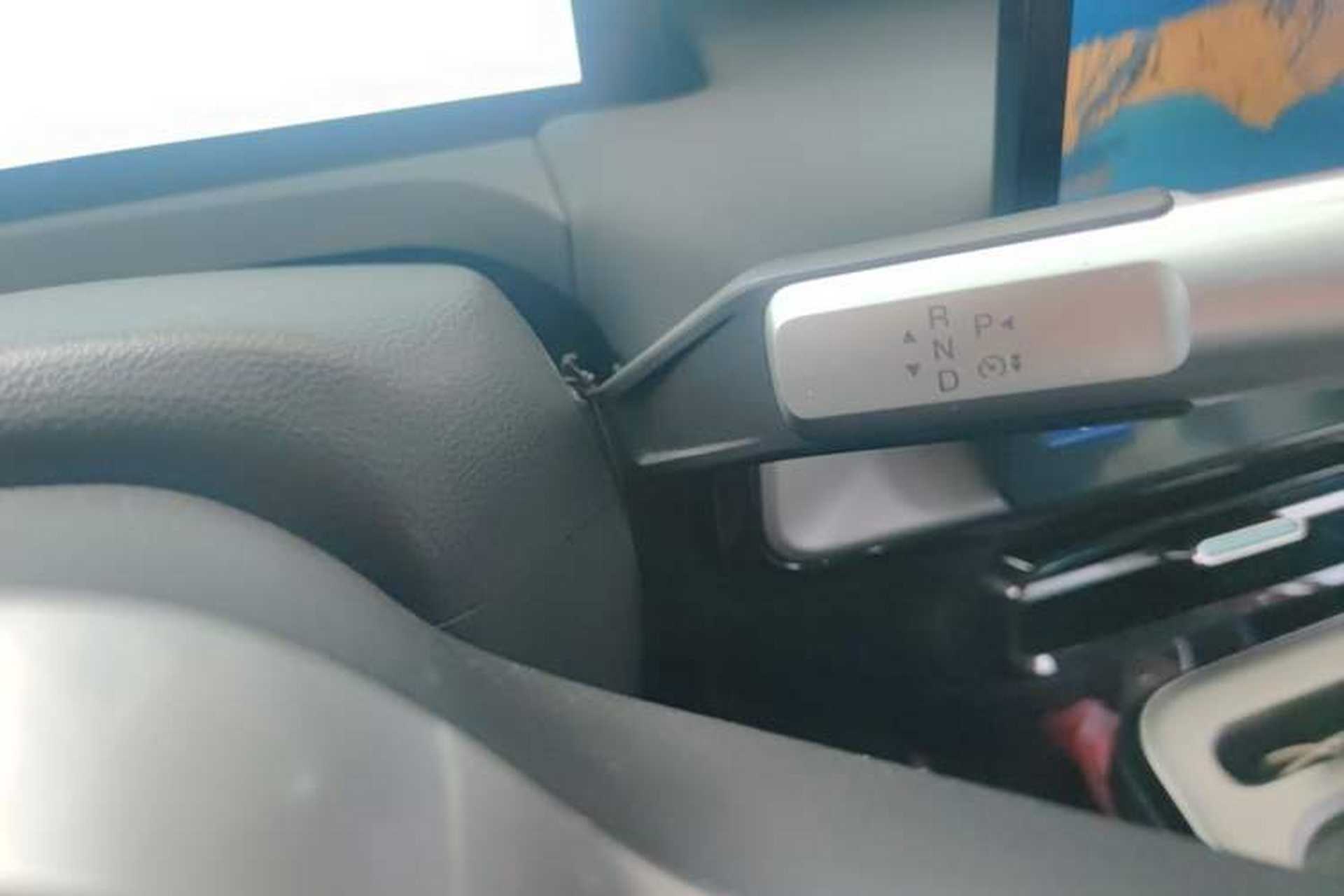 Used AION Y 2023 Plus 510 Smart Edition Gear Lever