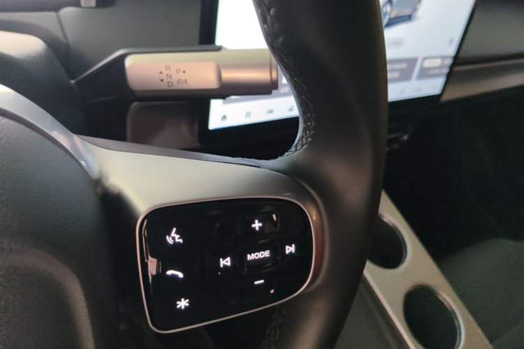 Used AION Y 2023 Plus 510 Enjoy Edition Gear Lever