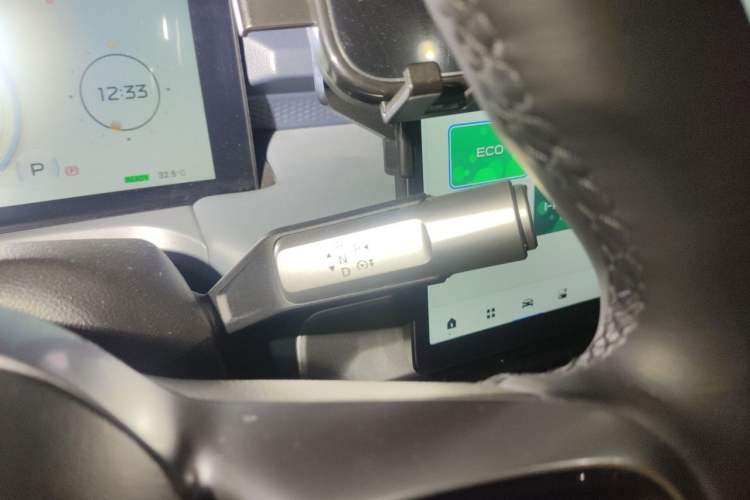 Used AION Y 2023 Younger Star Edition Gear Lever