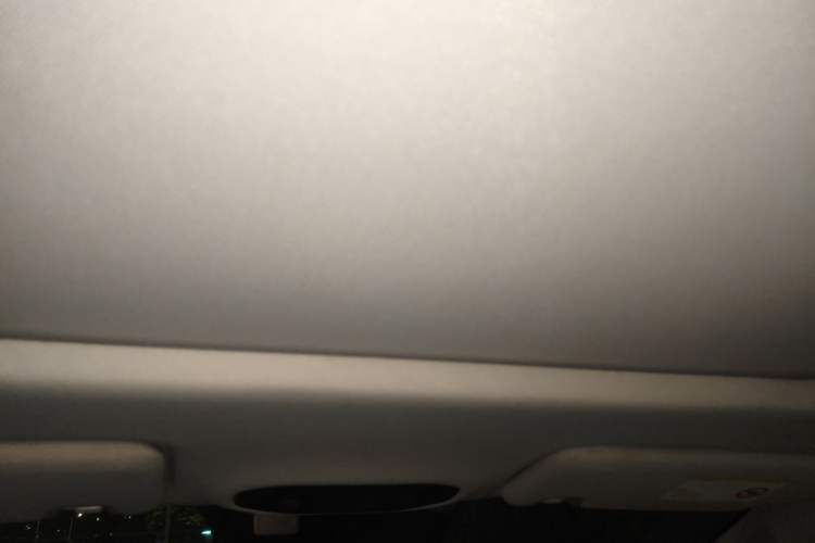 Used AION Y 2023 Plus 510 Smart Edition Headliner