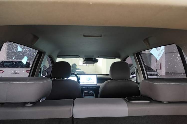 Used AION Y 2023 Plus 510 Enjoy Edition Headliner