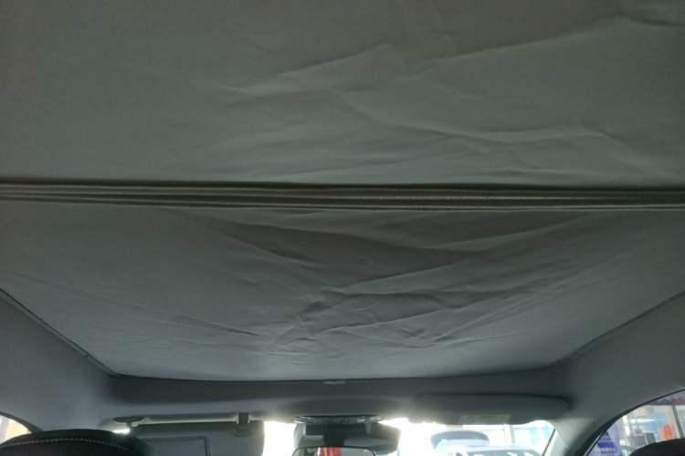 Used AION Y 2023 Plus 510 Smart Edition Headliner