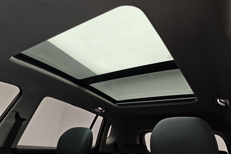 Used AION Y 2023 Plus 510 Smart Edition Headliner