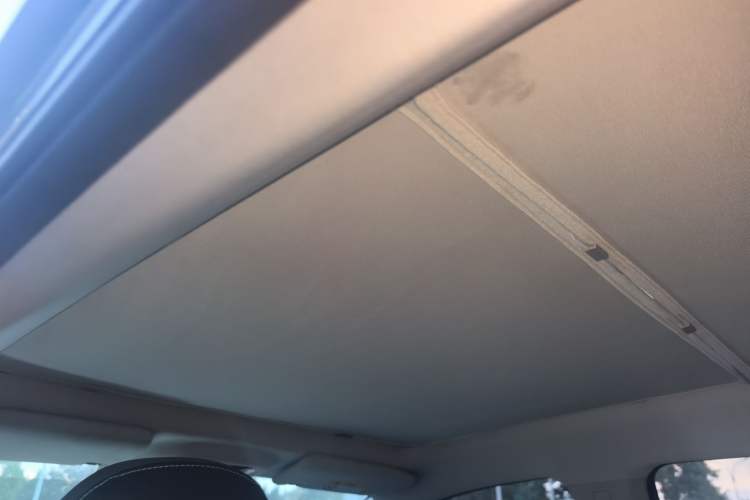 Used AION Y 2023 Younger Star Edition Headliner
