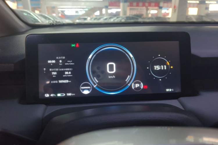 Used AION Y 2023 Younger Instrument Cluster