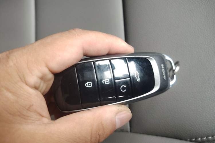 Used AION Y 2023 Younger Interior 1