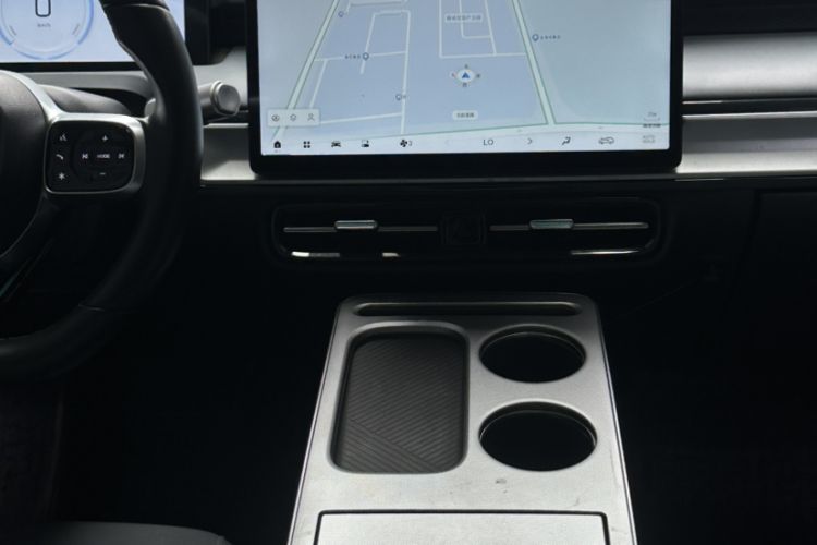 Used AION Y 2023 Younger Interior 2