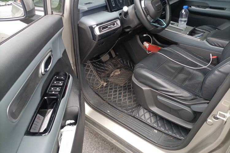 Used AION Y 2023 Plus 610 Enjoyment Edition Ternary Lithium Interior 3