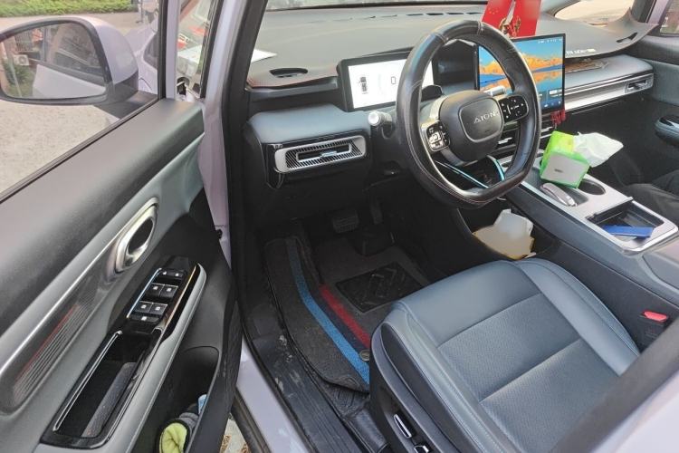 Used AION Y 2023 Plus 510 Tech Edition Interior 3