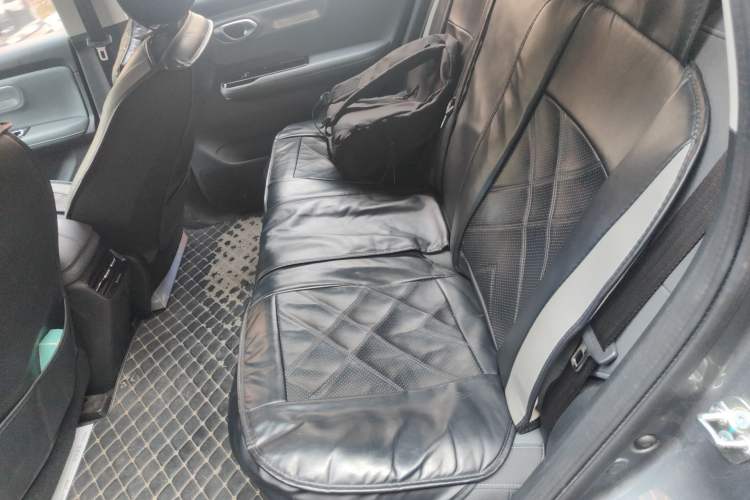Used AION Y 2023 Plus 510 Enjoy Edition Interior 4