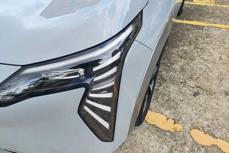 Used AION Y 2023 Plus 510 Smart Edition Left Front Headlight