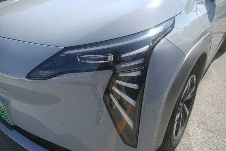 Used AION Y 2023 Plus 510 Smart Edition Left Front Headlight