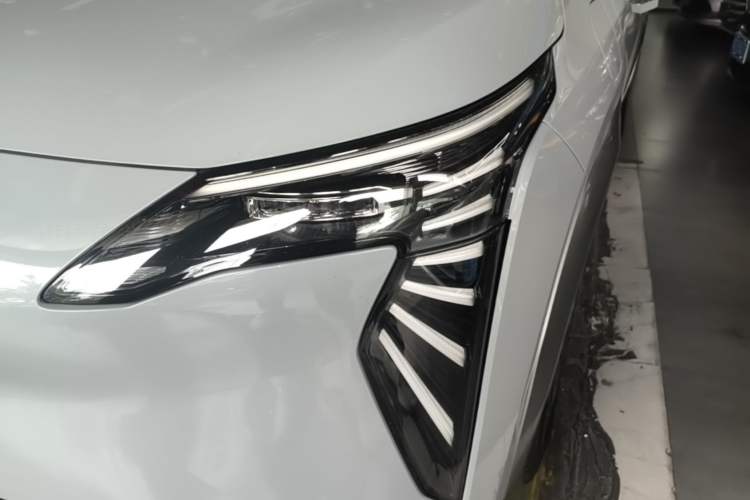 Used AION Y 2023 Plus 510 Enjoy Edition Left Front Headlight