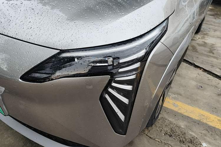 Used AION Y 2023 Plus 610 Enjoy Edition Left Front Headlight
