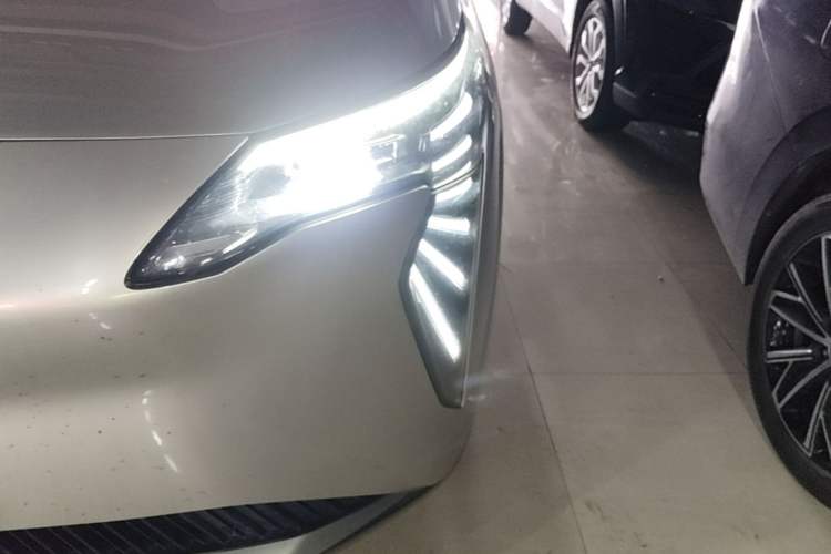 Used AION Y 2023 Plus 510 Enjoy Edition Left Front Headlight