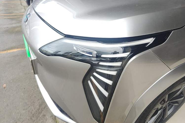 Used AION Y 2023 Plus 510 Smart Edition Left Front Headlight