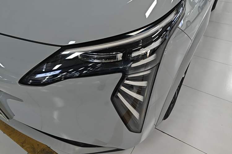 Used AION Y 2023 Plus 510 Smart Edition Left Front Headlight