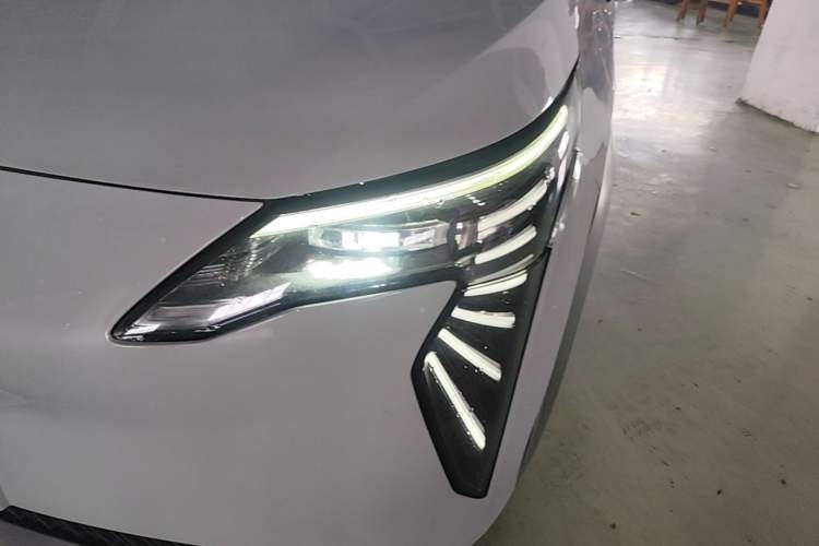 Used AION Y 2023 Plus 510 Enjoy Edition Left Front Headlight