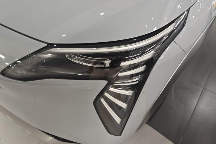 Used AION Y 2023 Plus 510 Enjoy Edition Left Front Headlight