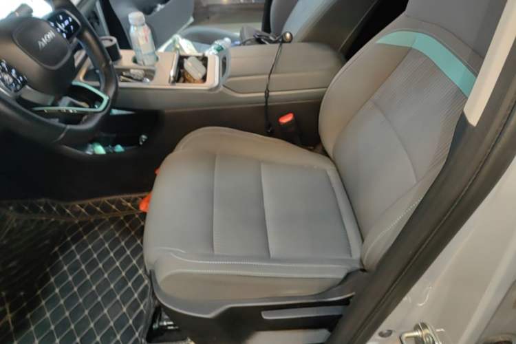 Used AION Y 2023 Plus 510 Enjoy Edition Left Front Seat