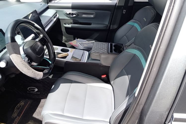 Used AION Y 2023 Plus 510 Smart Edition Left Front Seat