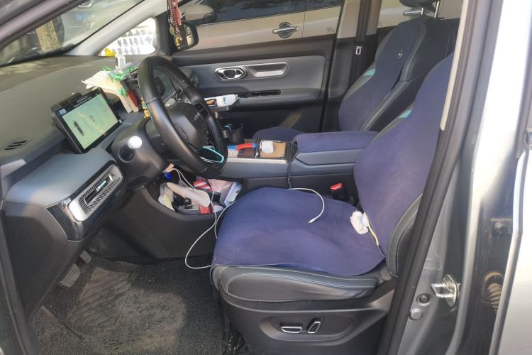 Used AION Y 2023 Younger Star Edition Left Front Seat
