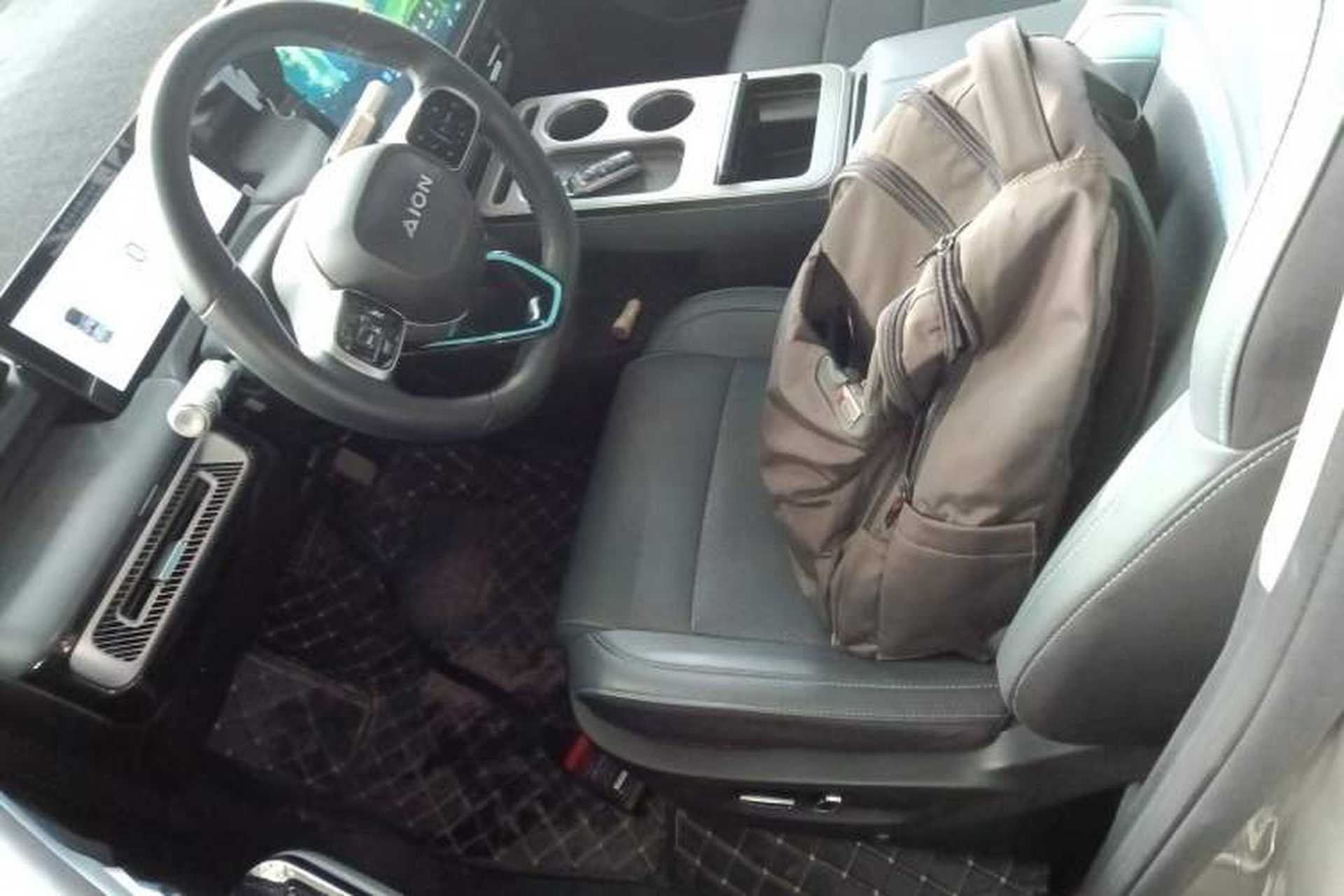 Used AION Y 2023 Plus 510 Smart Edition Left Front Seat