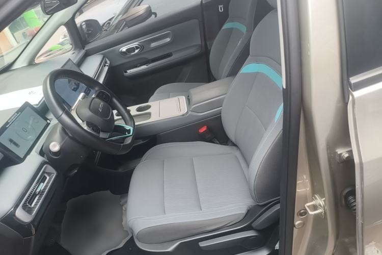 Used AION Y 2023 Younger Left Front Seat