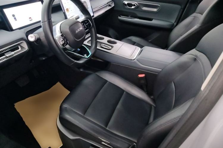 Used AION Y 2023 Plus 510 Enjoy Edition Left Front Seat