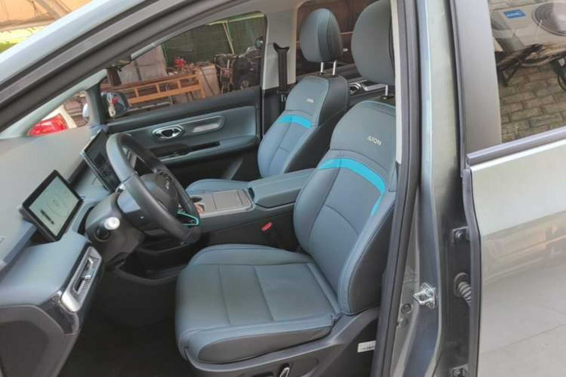 Used AION Y 2023 Plus 510 Smart Edition Left Front Seat