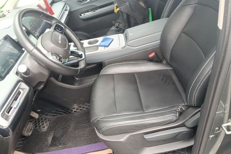 Used AION Y 2023 Plus 510 Enjoy Edition Left Front Seat