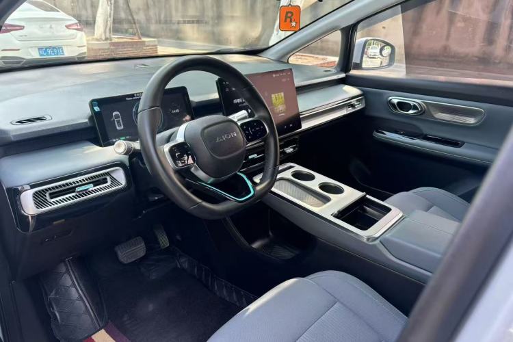 Used AION Y 2023 Plus 510 Enjoy Edition Left Front Seat