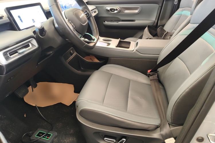 Used AION Y 2023 Plus 510 Smart Edition Left Front Seat