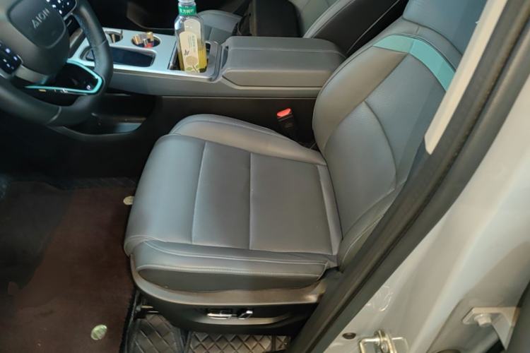 Used AION Y 2023 Plus 510 Smart Edition Left Front Seat