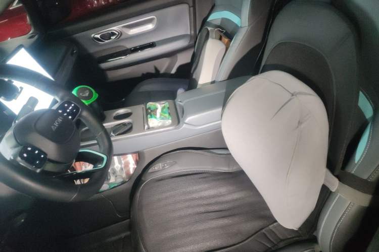 Used AION Y 2023 Younger Star Edition Left Front Seat