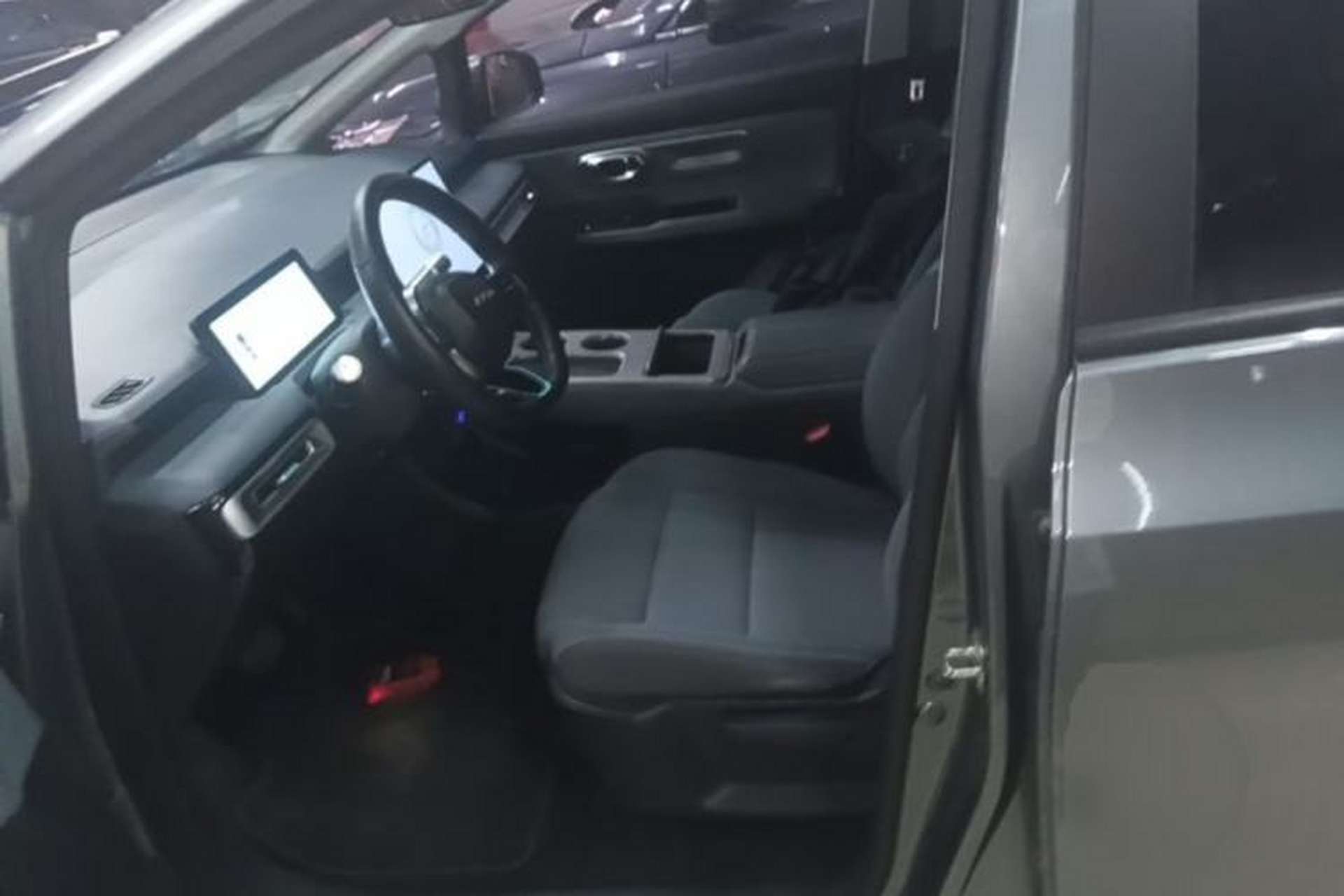 Used AION Y 2023 Plus 510 Enjoy Edition Left Front Seat