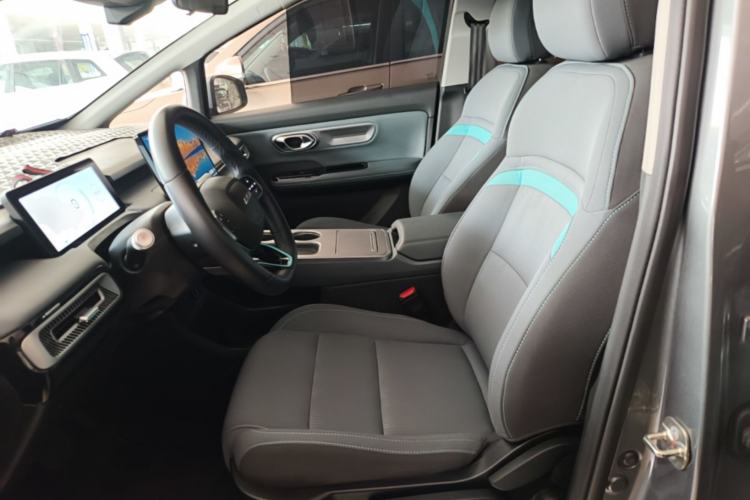 Used AION Y 2023 Plus 510 Enjoy Edition Left Front Seat