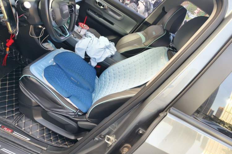 Used AION Y 2023 Plus 510 Enjoy Edition Left Front Seat