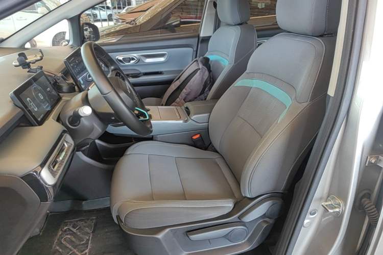 Used AION Y 2023 Plus 610 Enjoyment Edition Ternary Lithium Left Front Seat
