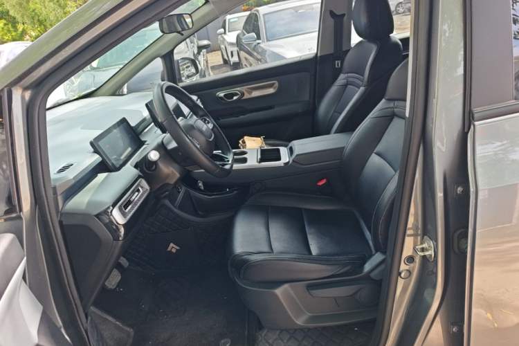 Used AION Y 2023 Plus 510 Enjoy Edition Left Front Seat