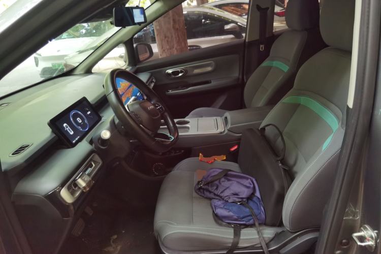 Used AION Y 2023 Younger Left Front Seat
