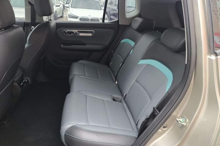 Used AION Y 2023 Plus 510 Smart Edition Left Rear Seat