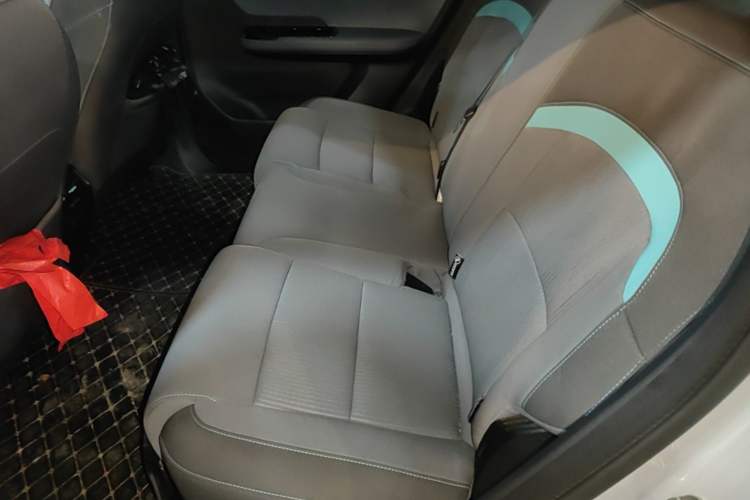 Used AION Y 2023 Plus 510 Enjoy Edition Left Rear Seat