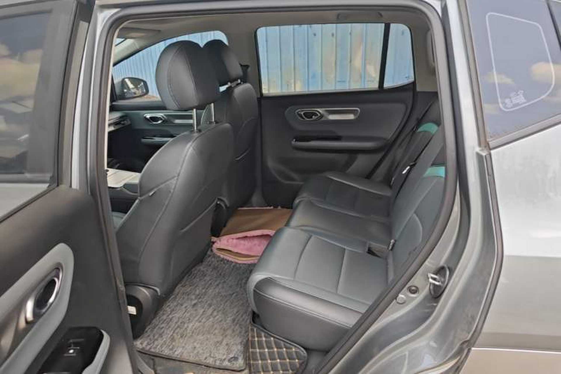 Used AION Y 2023 Plus 510 Smart Edition Left Rear Seat