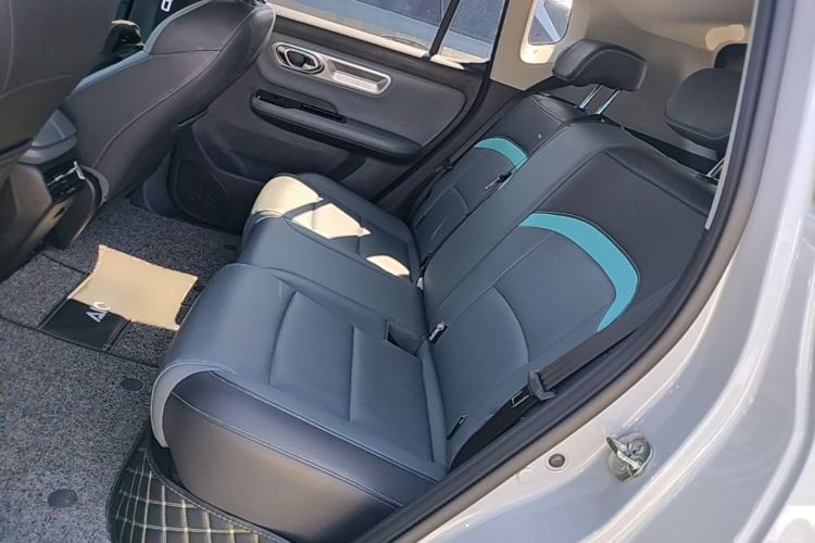 Used AION Y 2023 Plus 510 Smart Edition Left Rear Seat