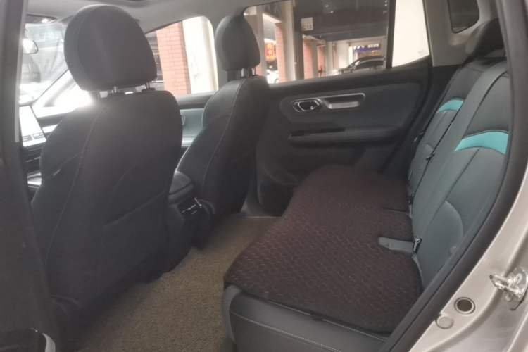 Used AION Y 2023 Plus 510 Smart Edition Left Rear Seat