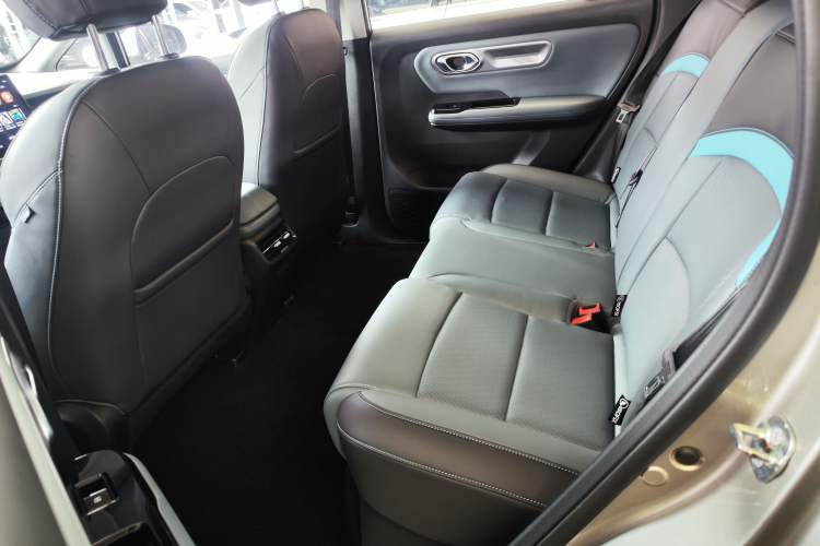 Used AION Y 2023 Plus 510 Smart Edition Left Rear Seat