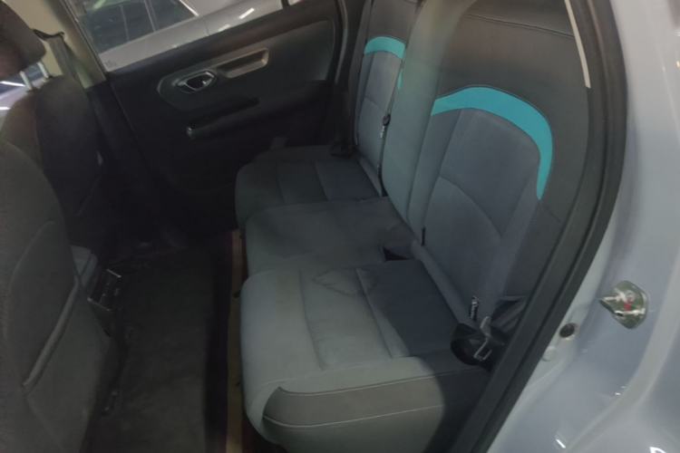 Used AION Y 2023 Younger Left Rear Seat