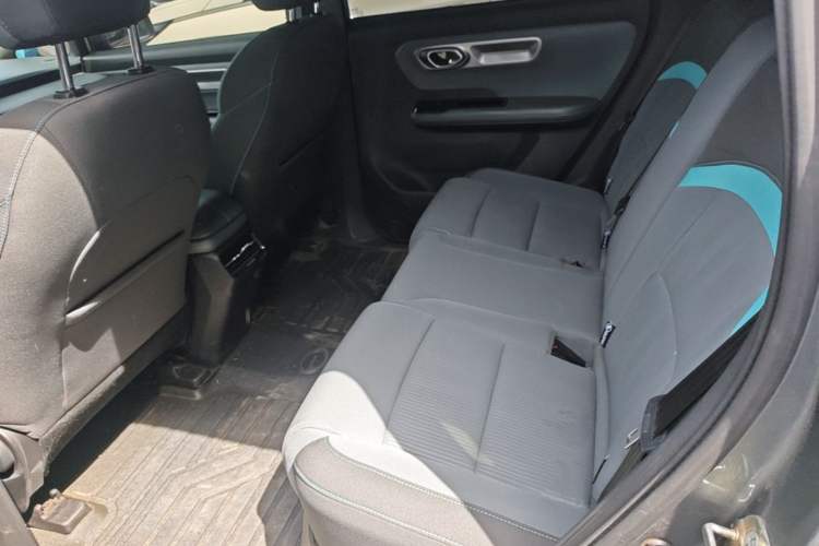 Used AION Y 2023 Plus 510 Enjoy Edition Left Rear Seat
